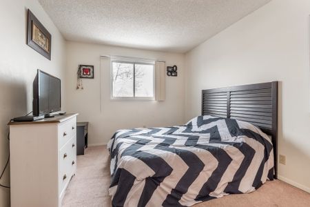 Unit 106 - Photo 3