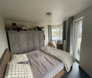 Recent appartement met ondergrondse staanplaats in Tielt - Foto 4