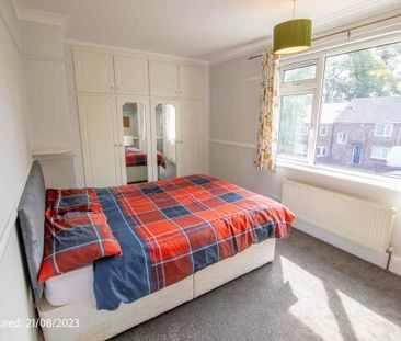 83 Fourth Avenue - Photo 4