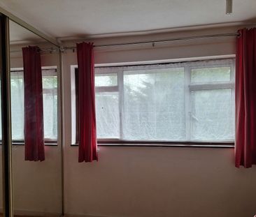 Room in a Shared House, Bannister, UB6 - Photo 1