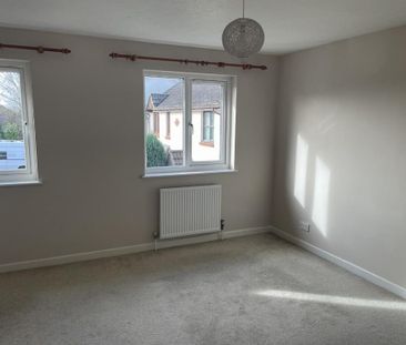 2 bedroom semi-detached house to rent - Photo 6