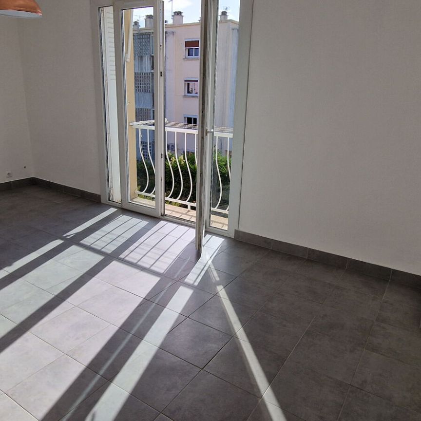 Marignane type 3 à louer boulevard de la Libération, - Photo 1