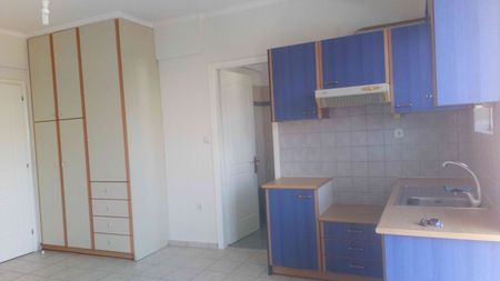 Studio/Γκαρσονιέρα για ενοικίαση Άγιος Παντελεήμονας (Πάτρα) - Photo 3