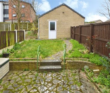 Forest Bank, Gildersome, Morley, Leeds, LS27 - Photo 4