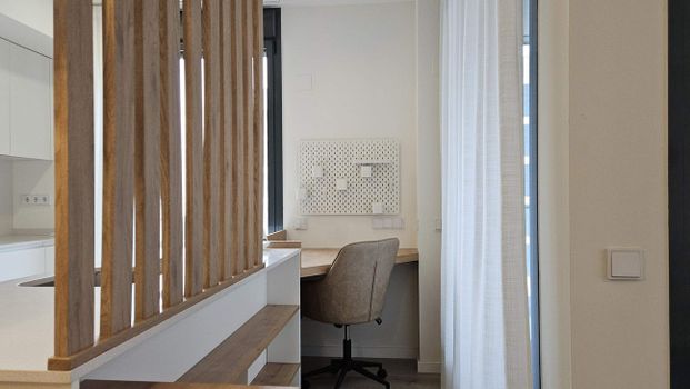 Badalona, Catalonia 08918 - Photo 1