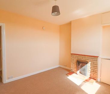 2 bedroom cottage to rent - Photo 1