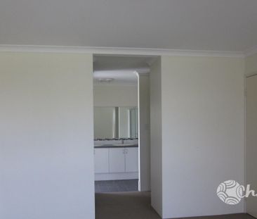 MODERN & SPACIOUS 4x2 HOME IN POPULAR ARCHORAGE ESTATE - Photo 3