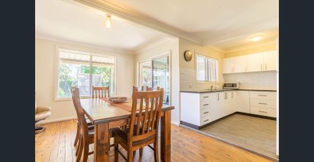 Cul-de-sac Location! - Photo 2