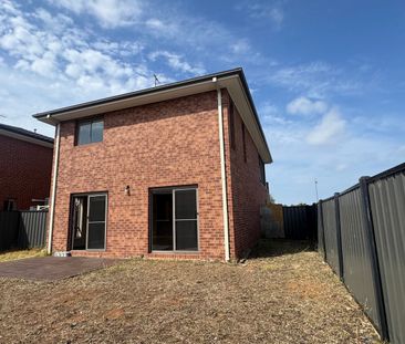 24 Neroli Crescent, Truganina, Vic 3029 - Photo 6