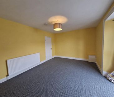 Chapel Street, Mumbles, SA3 4NH, Swansea - Photo 2