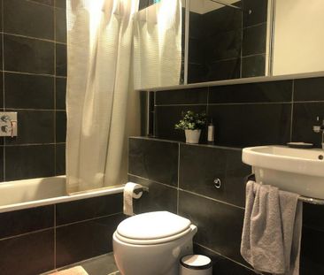 2 bedroom apartment to rent - Photo 6