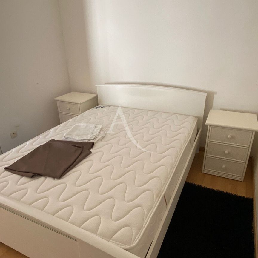 Location Appartement 2 pièces 31m² - Photo 1