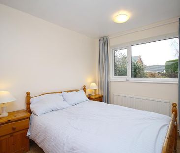 2 bedroom semi-detached bungalow to rent - Photo 5