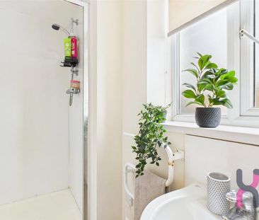 7 bedroom property to rent - Photo 6