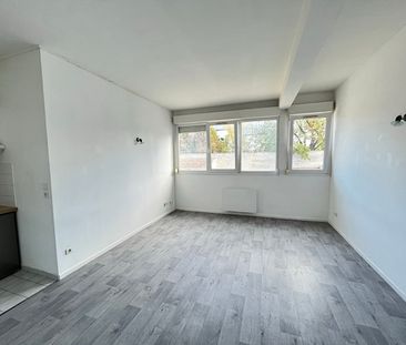 Location Appartement 1 pièce 28m² - Photo 4