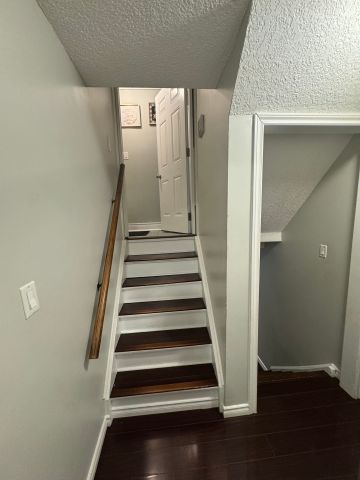 For Lease - 1272 Cedar Street, Oshawa, Ontario - Photo 3