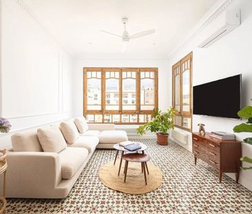 Carrer de Mallorca, Barcelona, Catalonia 08037 - Photo 1