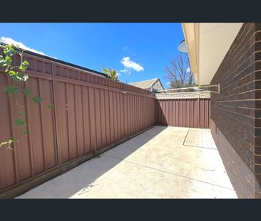 Modern Flat with Water Included!!! - Photo 3