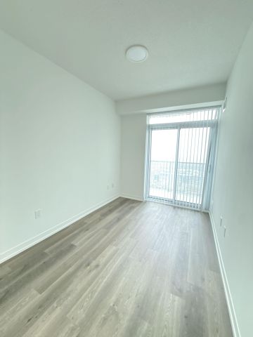 For Lease - 8 Interchange Way Unit# 2812, Vaughan, Ontario - Photo 3