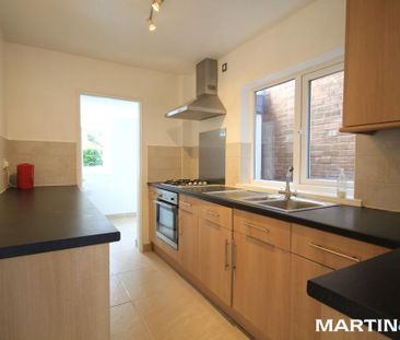 3 bedroom semi-detached house to rent - Photo 6