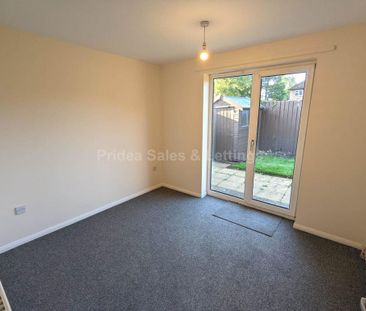 2 bedroom semi-detached bungalow to rent - Photo 4