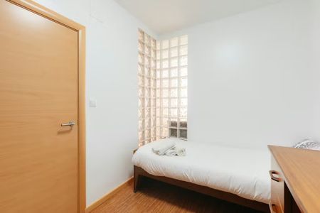 Carrer de Dalt de la Mar, Valencia, Valencian Community 46024 - Foto 4