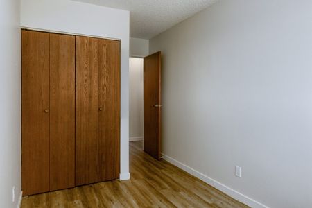Classic Suite - 1 Bedroom - Photo 4