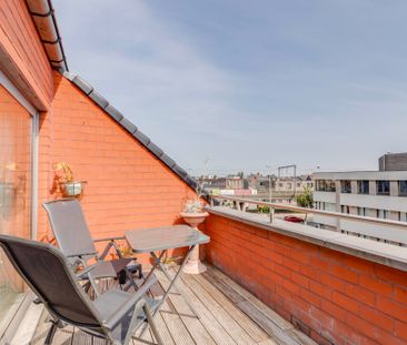 Dak appartement met 2 slaapkamers op wandelafstand van de Grote Markt - Foto 3