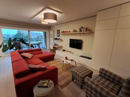 Appartement te huur - Foto 2