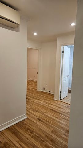 Logement 5 1/2 spacieux à louer sur la rue Des Ormeaux (Anjou) – Disponible dès maintenant. - Photo 3