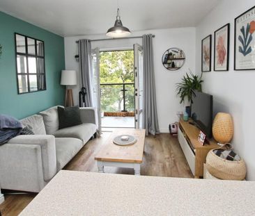 1 bedroom flat to rent - Photo 3
