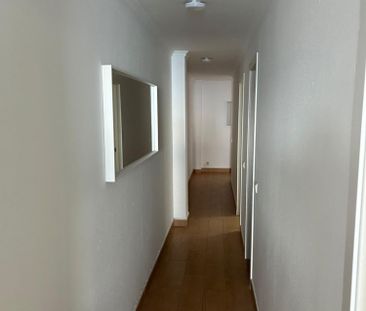 2 Bed Flat / Apartment to Rent - Photo 2