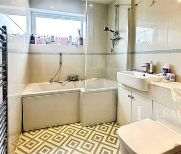 1 bedroom in a house share to rent - Photo 5