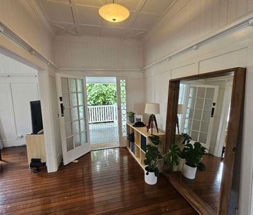 East Brisbane - Photo 6