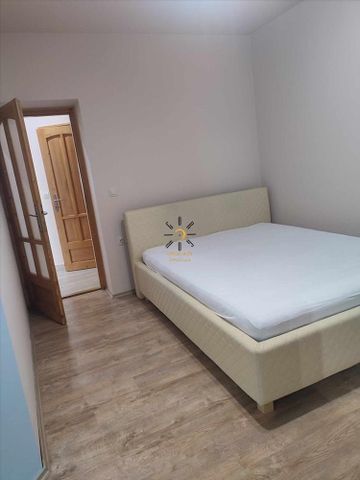 Kiadó jó állapotú lakás - Pécs - Fotó 3