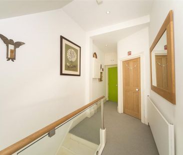 3 bedroom maisonette to rent - Photo 4