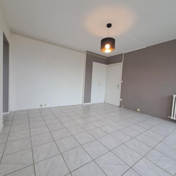 APPARTEMENT 2 PIECES - QUARTIER HOPITAL - Photo 1