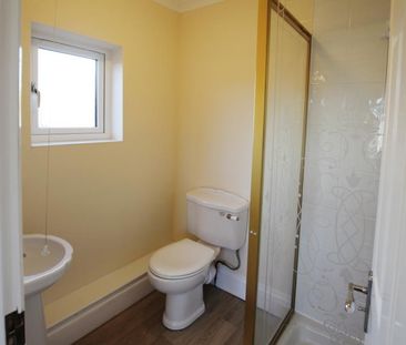 5 bedroom semi-detached house to rent - Photo 6