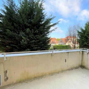 Location Appartement 1 pièce 26m² BEAUNE 21200 - Photo 2