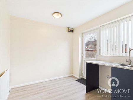 2 bedroom semi-detached house to rent - Photo 5