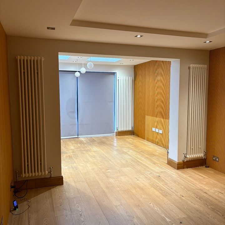 3 Bed Flat, St. Peters Road, CR0 - Photo 1