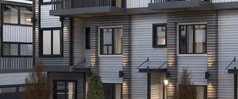 BRAND NEW NEVER LIVED IN 3 BEDROOM 3.5 BATHROOM TOWNHOME — 3 Bedrooms Townhouse - Photo 1