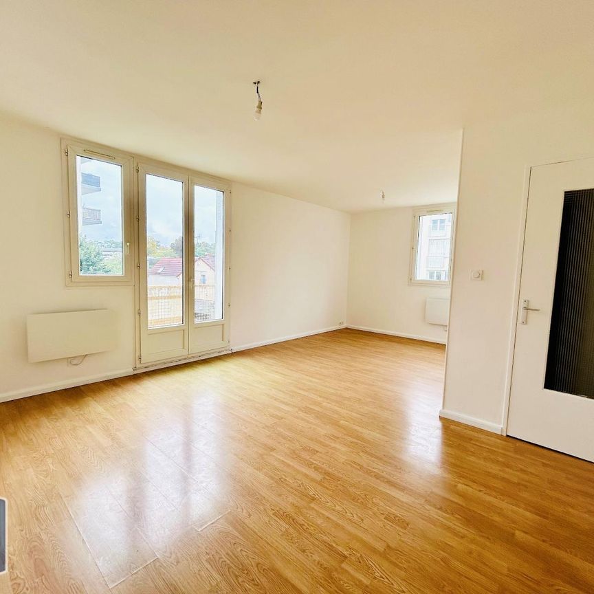 Location Appartement 3 pièces 69m² CHATEAUROUX 36000 - Photo 1