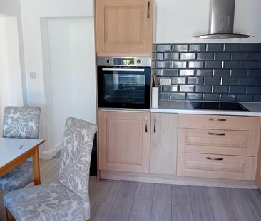 4 Bed Semi-Detached House, Pen Park Road, BS10 - Photo 6