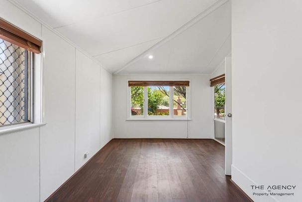 Charming Character Home in a Prime Lifestyle Location - Photo 1