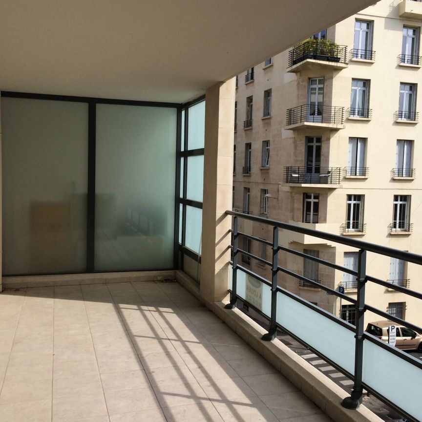 Appartement 4 pièces 93m2 MARSEILLE 8EME 1 850 euros - Photo 1