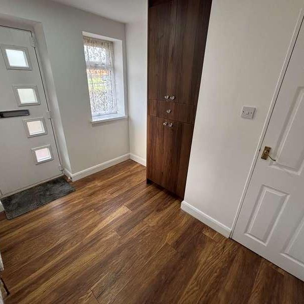 Virginia Way, Reading, RG30 - Photo 1