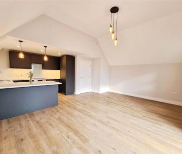 2 bedroom penthouse to rent - Photo 1