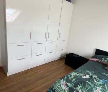 1 Zimmer - Photo 2