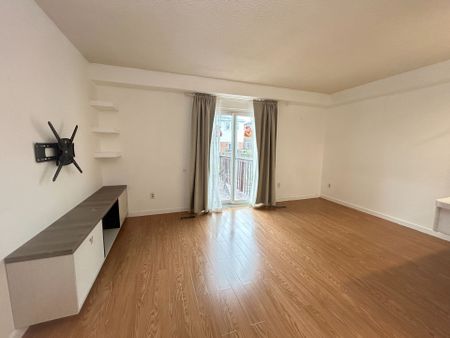 For Lease - 53 Redhead Crescent, Toronto, Ontario - Photo 4